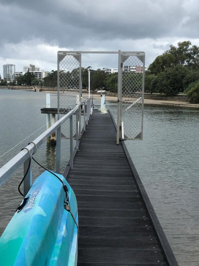 4Shore@Waterfrontplace Maroochydore Esterno foto